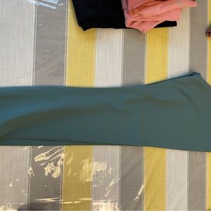 Lululemon Wonder under high rise 25